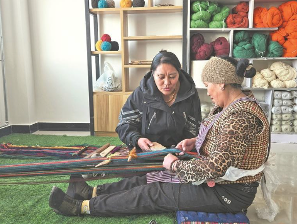 把特色产业变成“金饭碗”